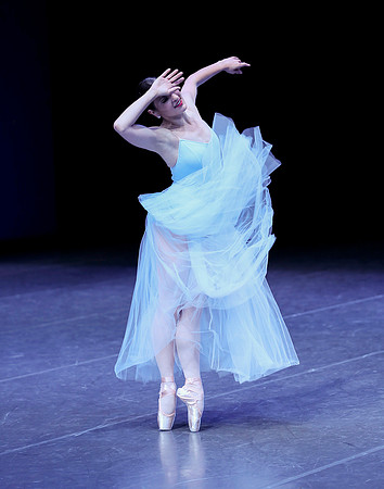 SerenadeBckstg 0108