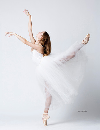 KylieV 0011